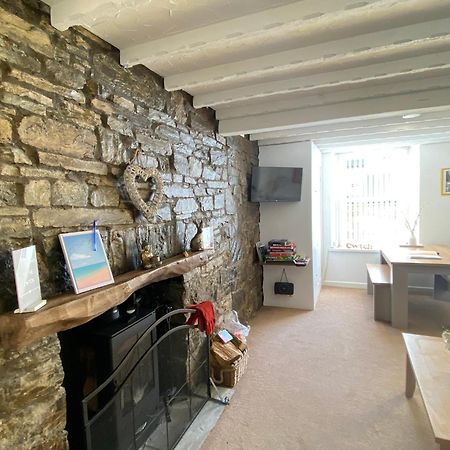 The Cwtch, Log Fire, Sleeps 6, Nr Zip World, Brecon And Bike Park Wales Villa Aberdare Exterior photo